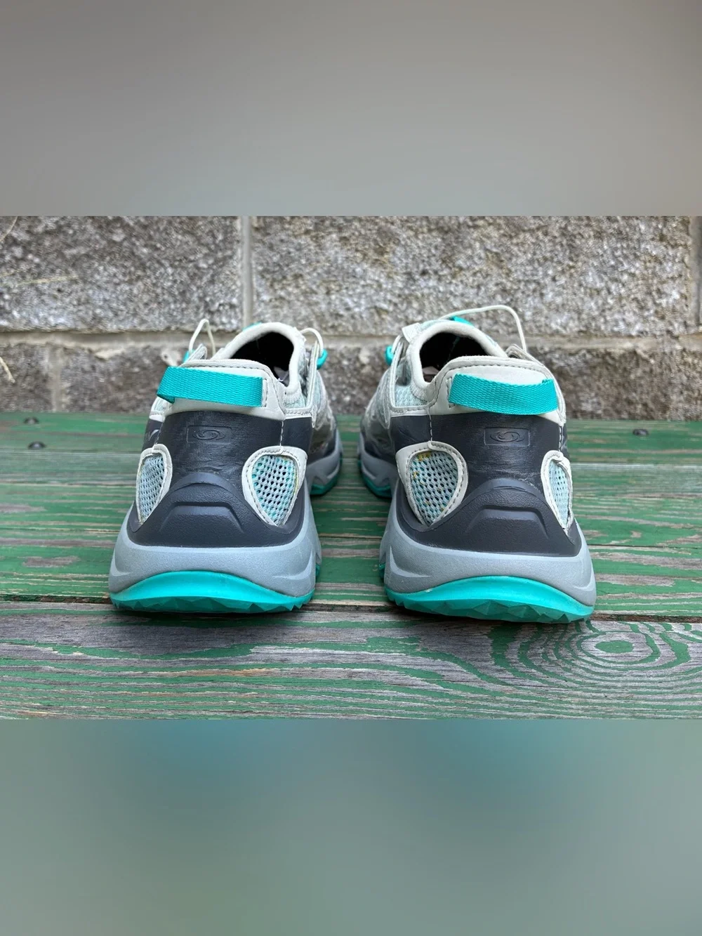 Salomon Gecko Water Shoes Womens Size 8 Cross Country Hybrid Sneakers Aqua Blue